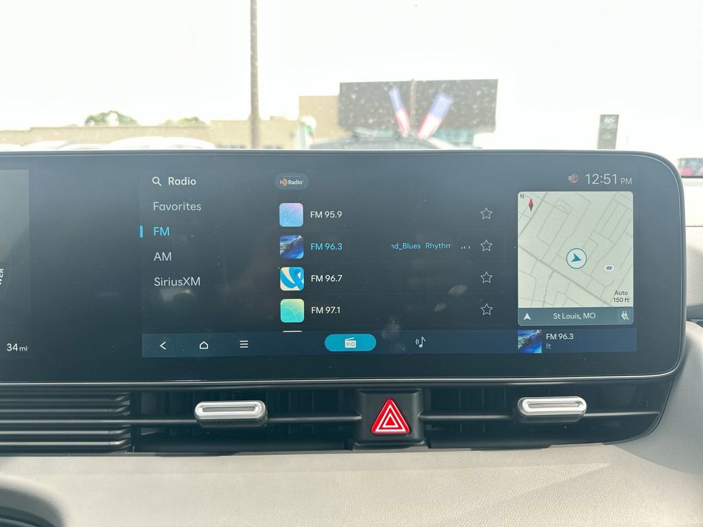 New 2025 Hyundai Ioniq 5 SE image 41