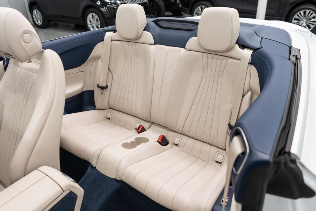 Used 2022 Mercedes-Benz E 450 4MATIC Cabriolet image 13