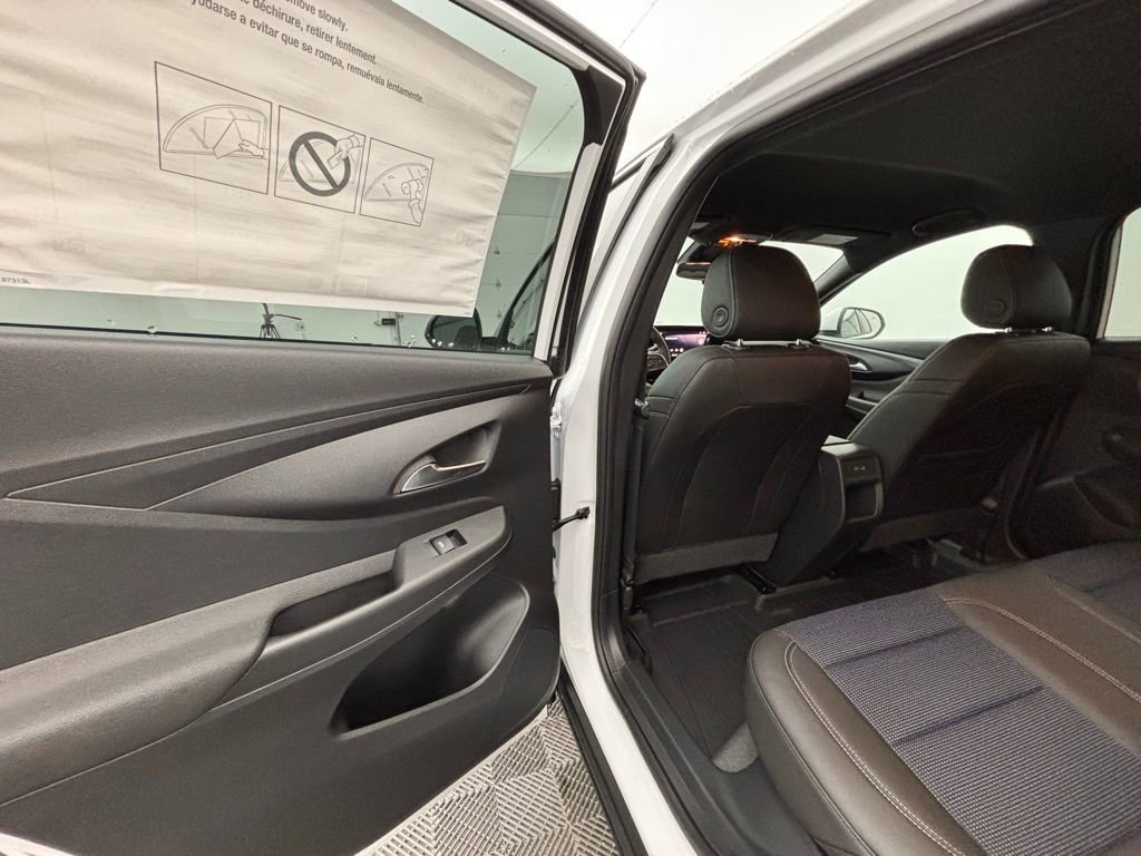 New 2026 Buick Envista Preferred w/ Convenience I Package FWD image 37