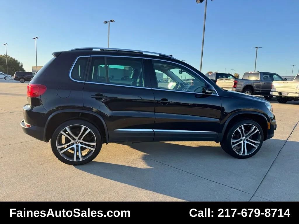 Used 2017 Volkswagen Tiguan SEL image 19