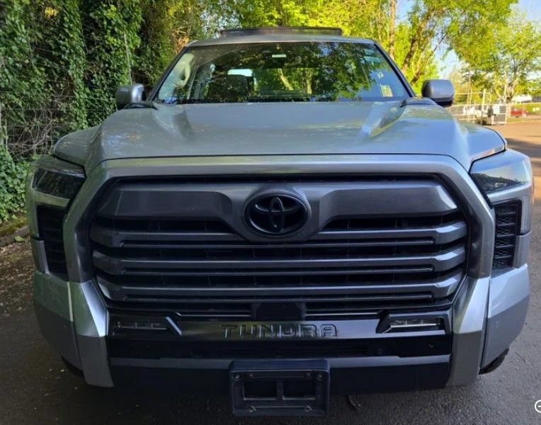 Used 2023 Toyota Tundra Limited w/ Power Package AWD/4WD image 7