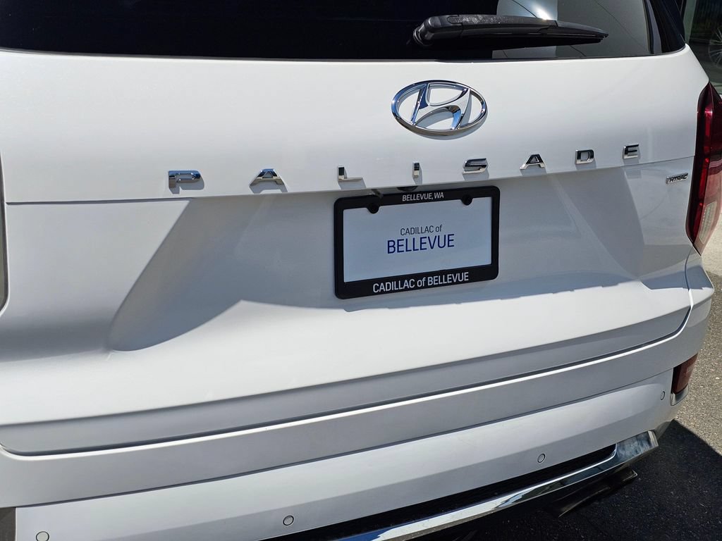 Used 2020 Hyundai Palisade Limited w/ Winter Weather Package AWD/4WD image 15