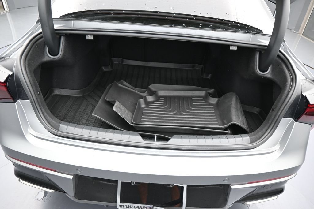 Used 2025 Kia K5 GT w/ GT1 Package FWD image 45