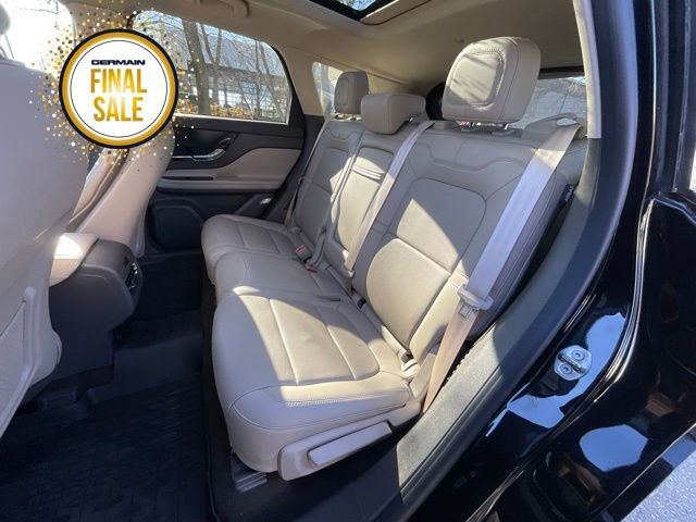 Used 2022 Lincoln Corsair Grand Touring w/ Elements Technology Bundle image 11