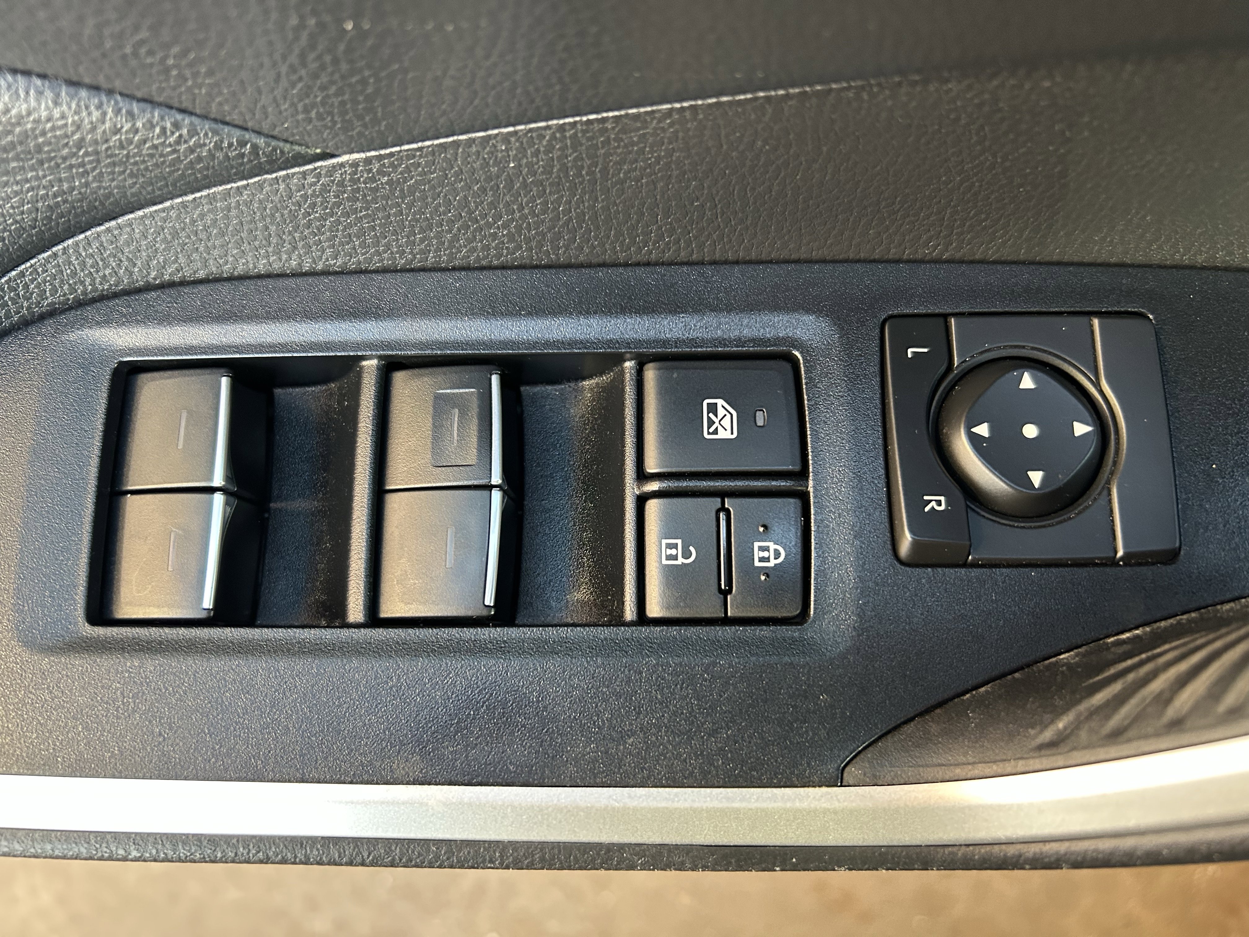 Certified 2023 Toyota RAV4 XLE Premium image 16