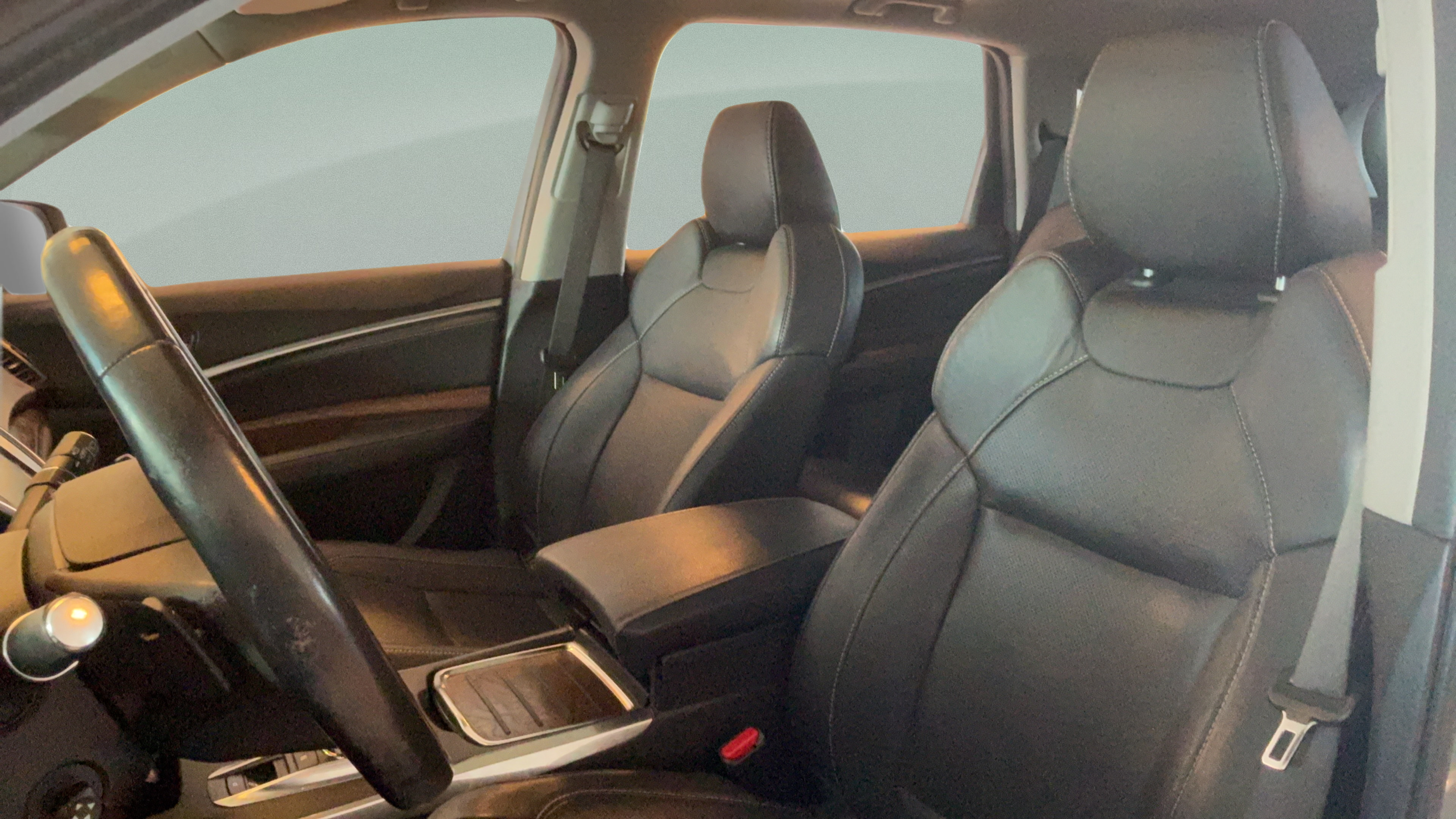 Used 2019 Acura MDX w/ Technology Package AWD/4WD image 25