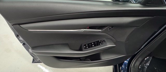 New 2026 MAZDA MAZDA3 s FWD image 17