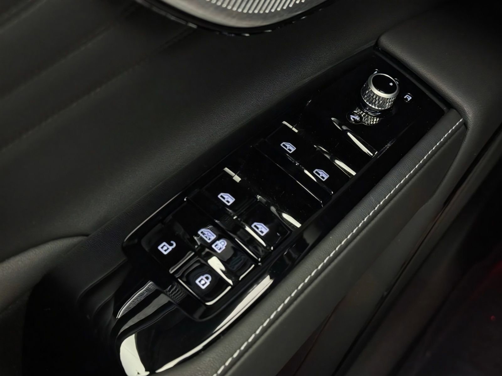 New 2025 Maserati Grecale Modena AWD/4WD image 10