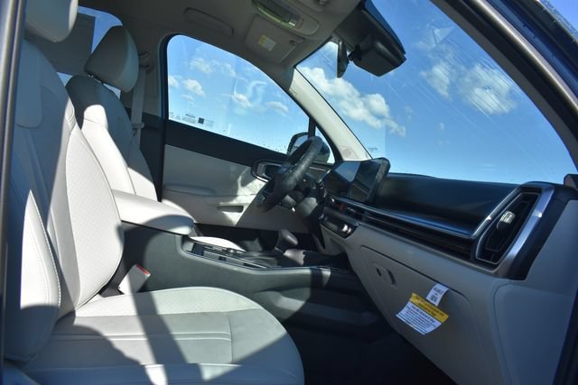 New 2026 Kia Sorento S AWD/4WD image 13