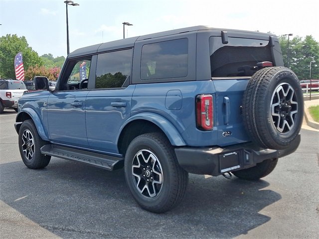 New 2025 Ford Bronco Outer Banks image 4