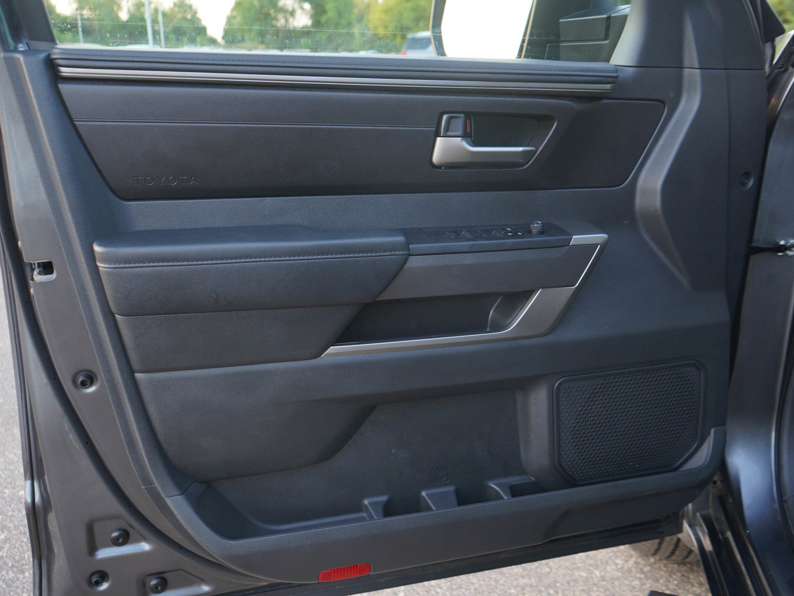 Used 2024 Toyota Tundra SR5 w/ SR5 Premium Package AWD/4WD image 21