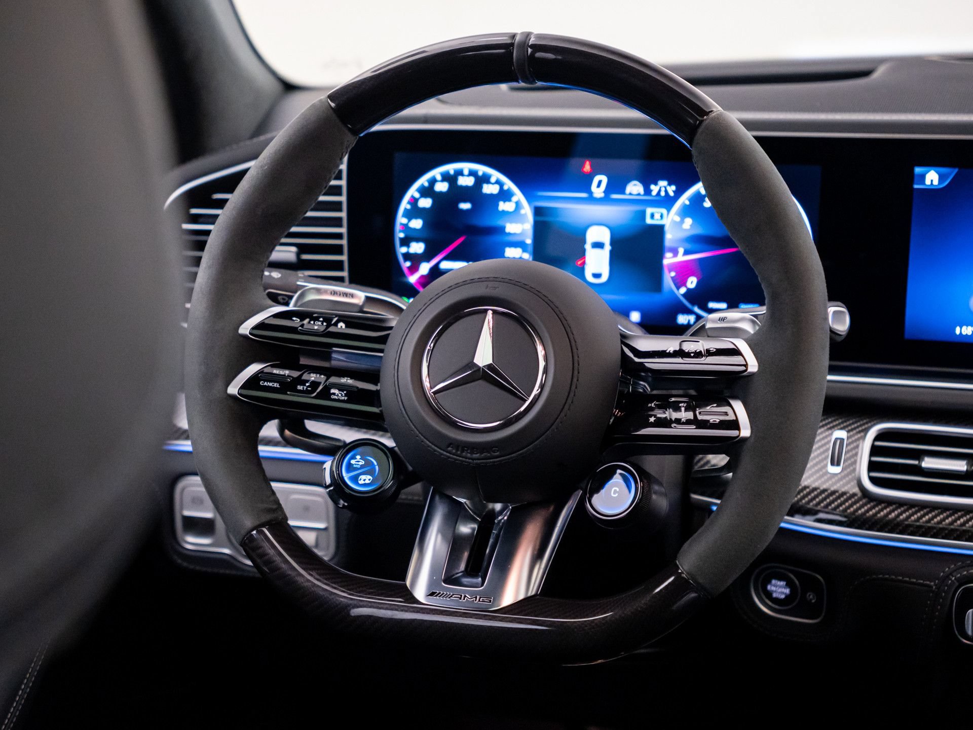 Used 2025 Mercedes-Benz GLE 63 AMG S image 11