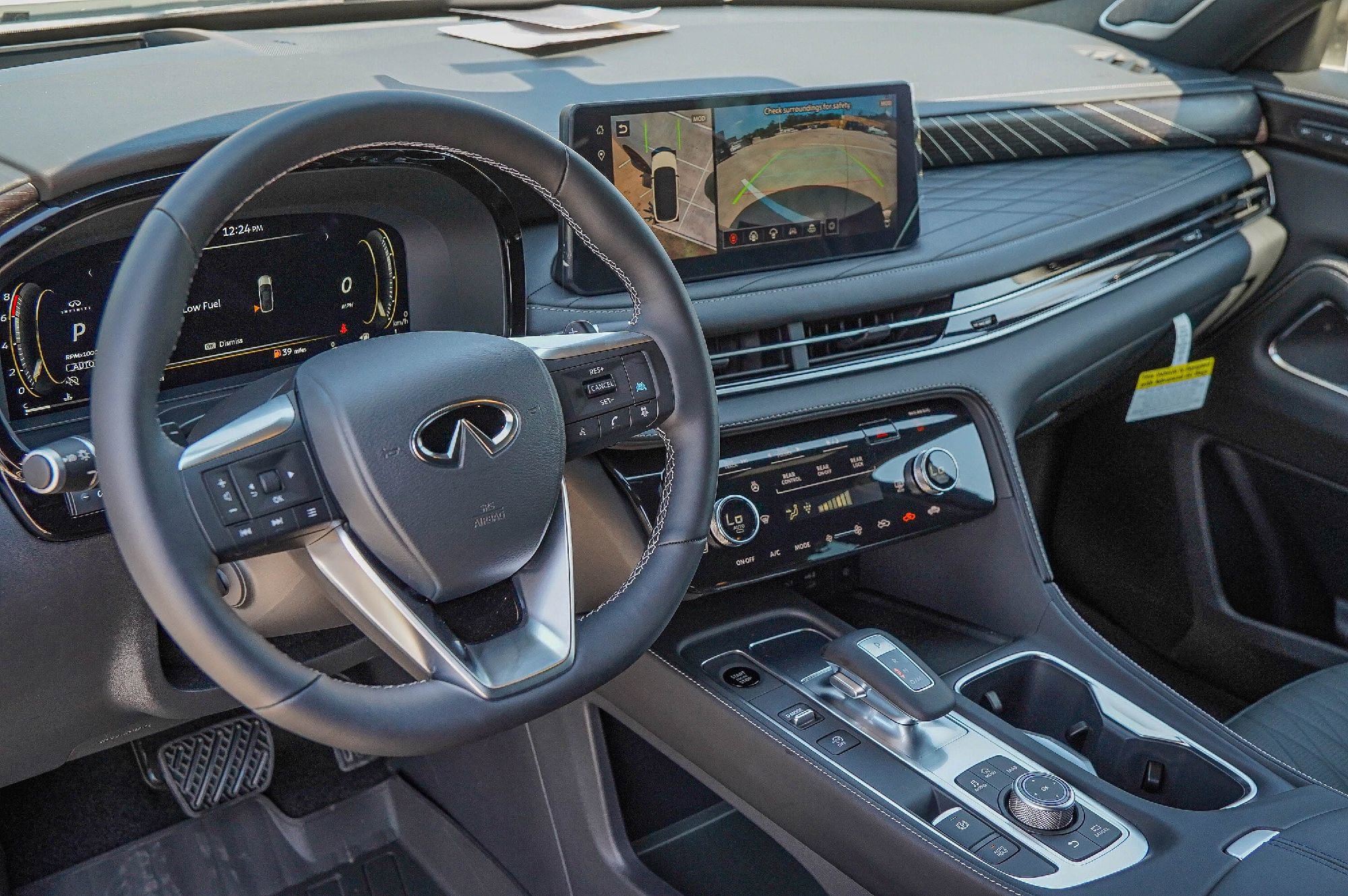 New 2026 INFINITI QX60 Autograph w/ Dark Cargo Package image 9