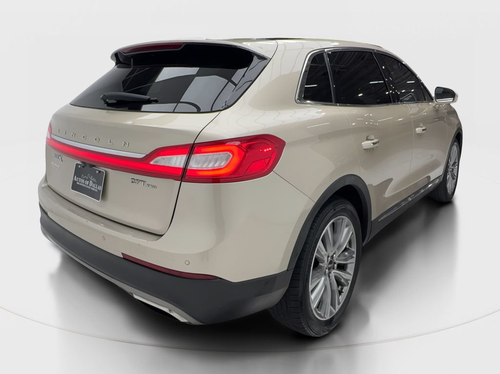 Used 2017 Lincoln MKX Reserve w/ Driver Assistance Package AWD/4WD image 7