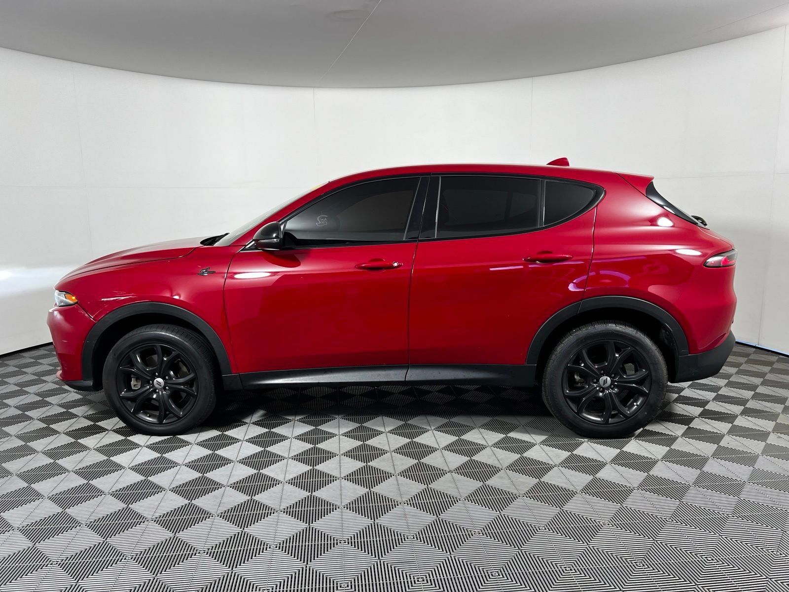 Used 2023 Dodge Hornet GT w/ GT Blacktop Package AWD/4WD image 8