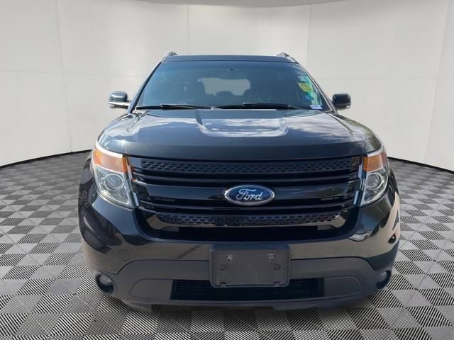 Used 2014 Ford Explorer XLT w/ Equipment Group 202A image 14