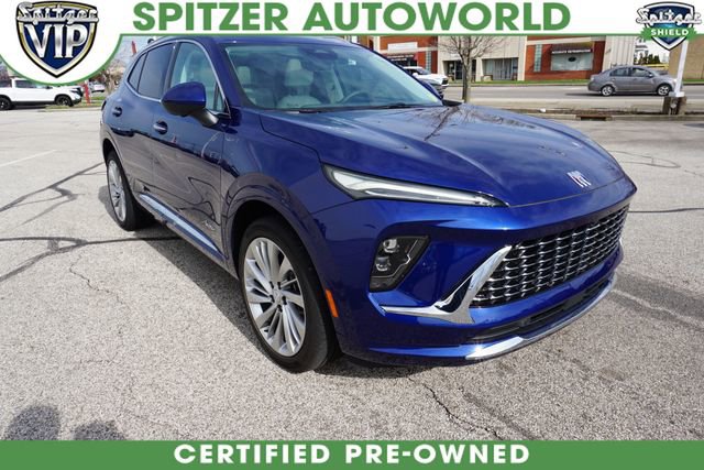 Used 2025 Buick Envision Avenir image 1