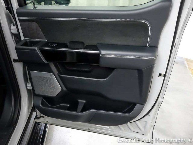 Used 2023 Ford F150 Lightning Platinum AWD/4WD image 24