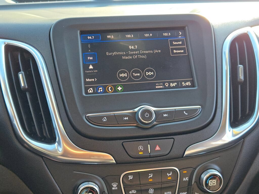 Certified 2024 Chevrolet Equinox LT w/ LPO, Floor Liner Package FWD image 29