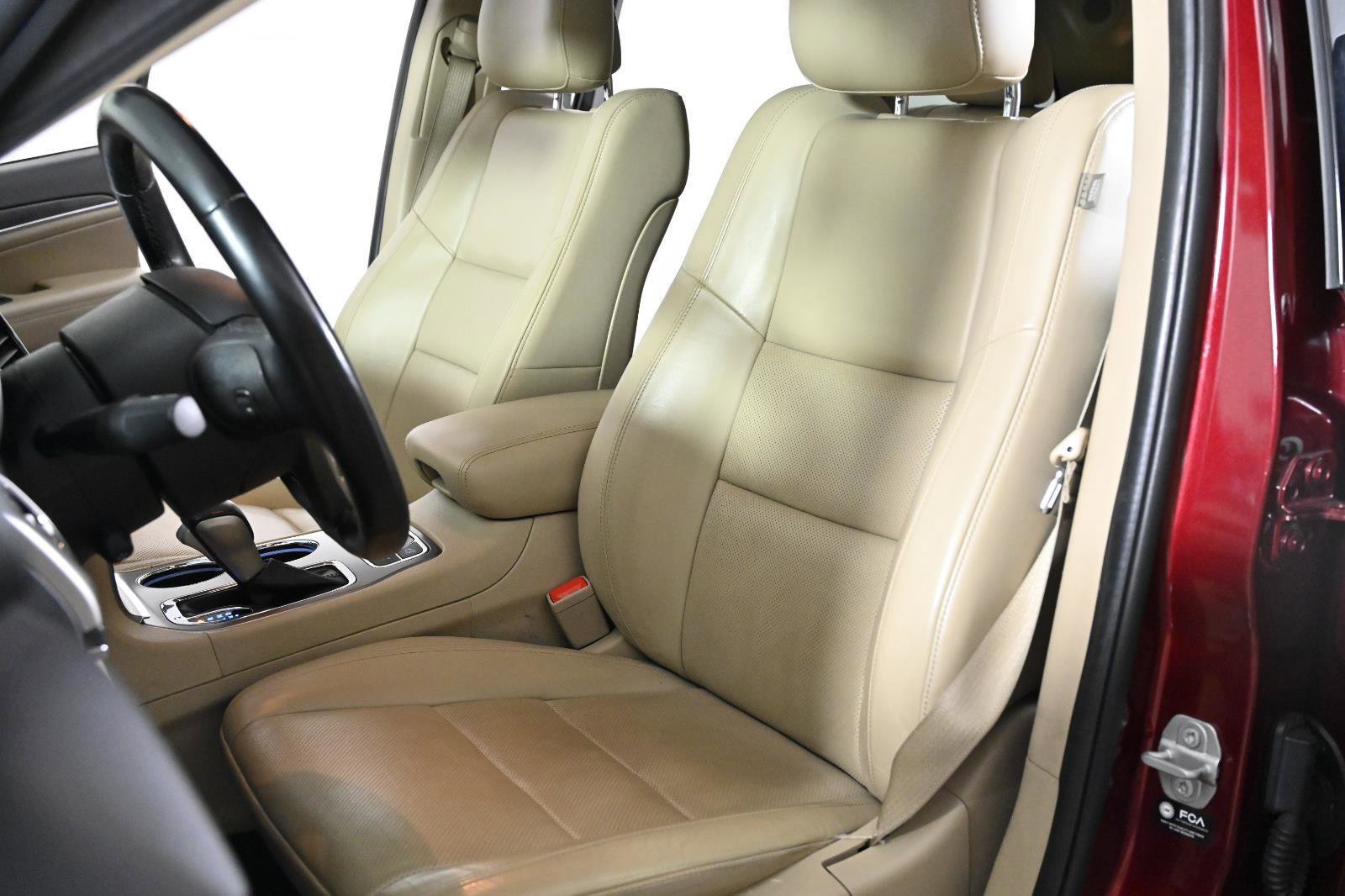 Used 2021 Jeep Grand Cherokee Limited w/ Luxury Group II image 26