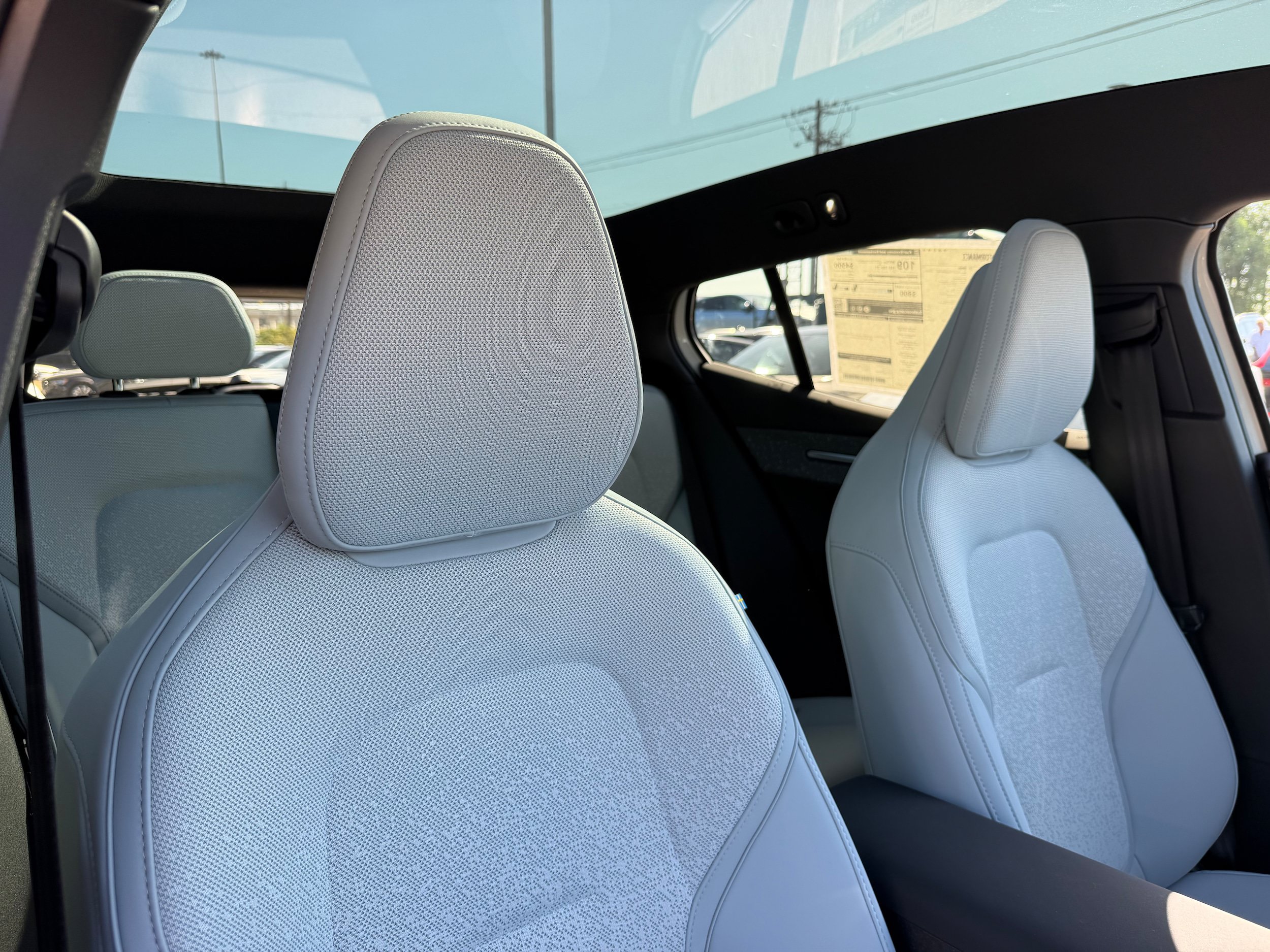 New 2026 Volvo EX30 Ultra w/ Climate Package AWD/4WD image 9