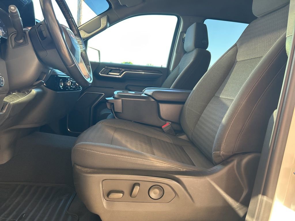 Used 2022 GMC Sierra 1500 Elevation image 8