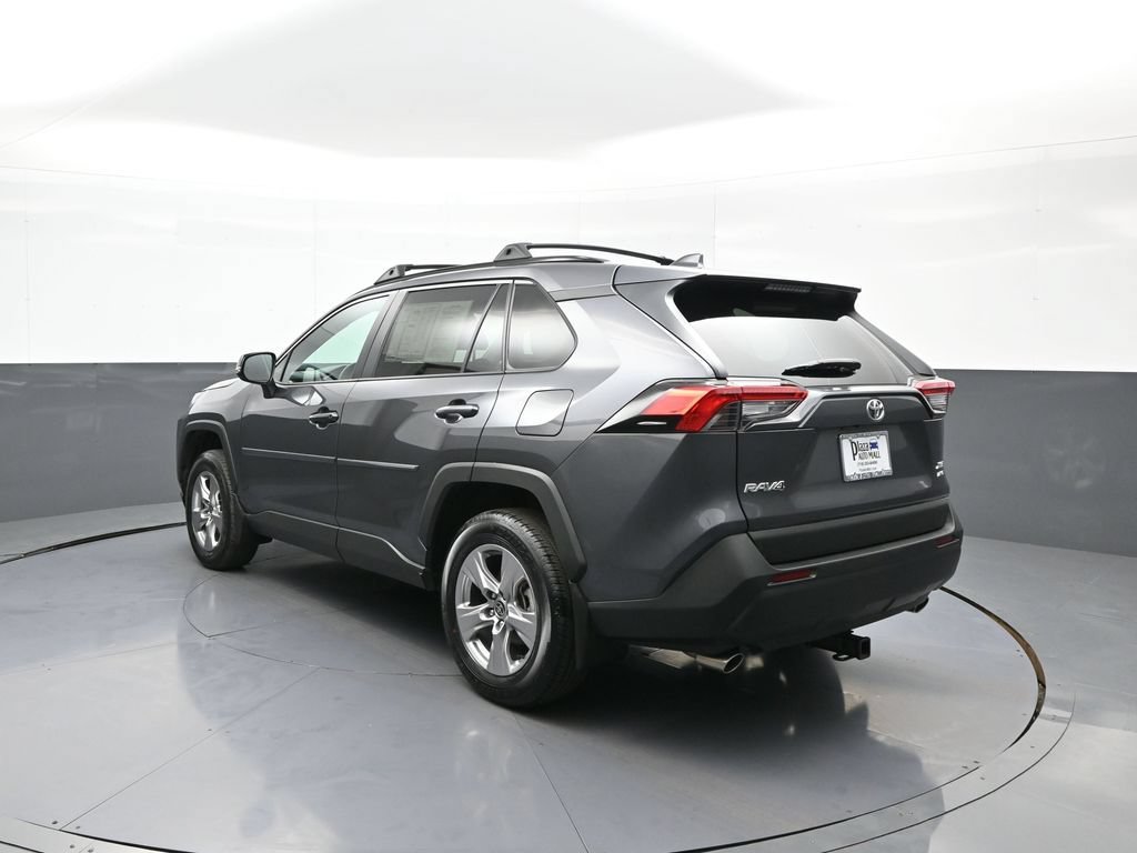 Used 2023 Toyota RAV4 XLE AWD/4WD image 8