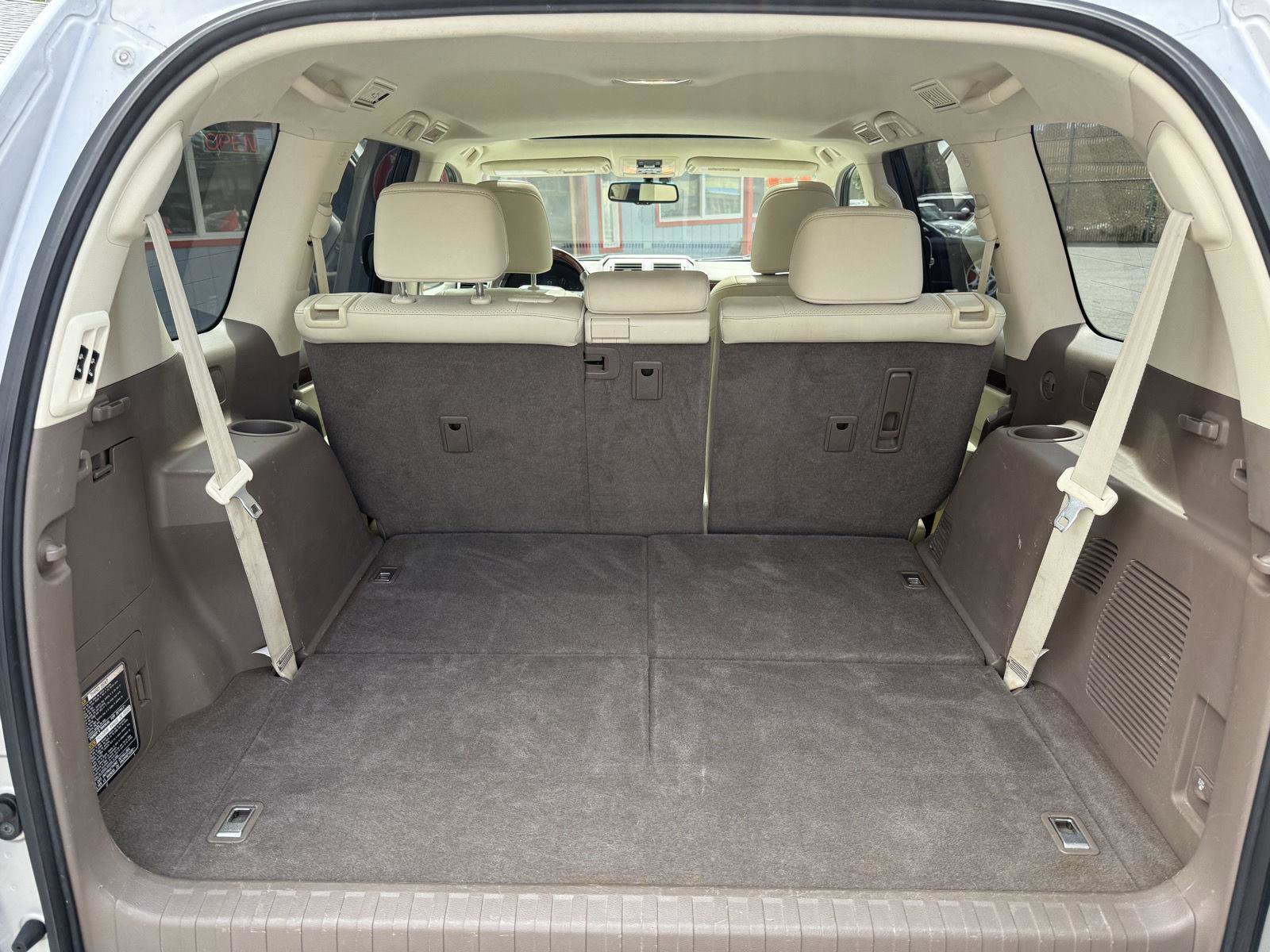 Used 2011 Lexus GX 460 w/ Comfort Plus Pkg image 19