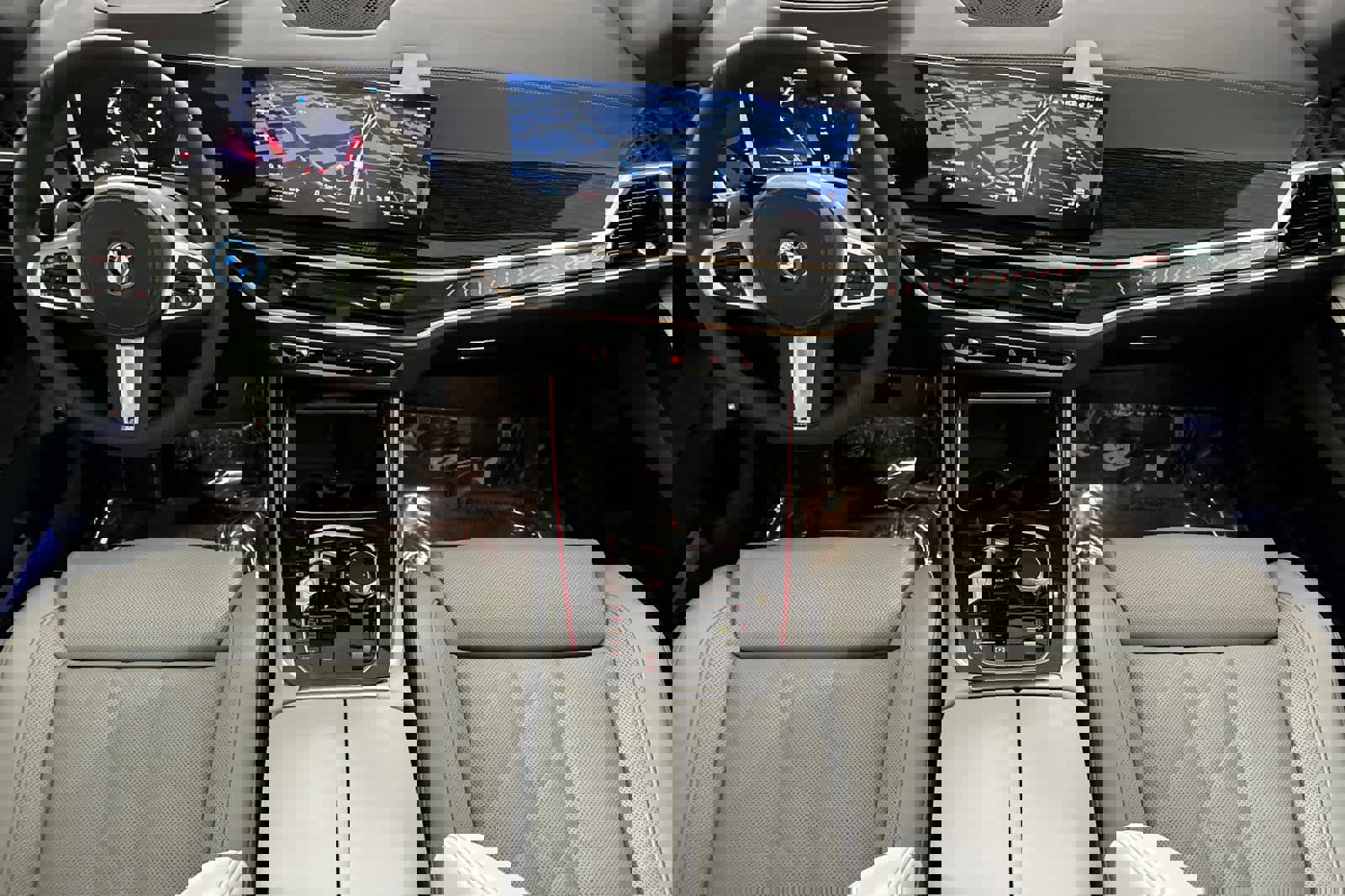 New 2026 BMW X5 xDrive50e w/ M Sport Package image 3