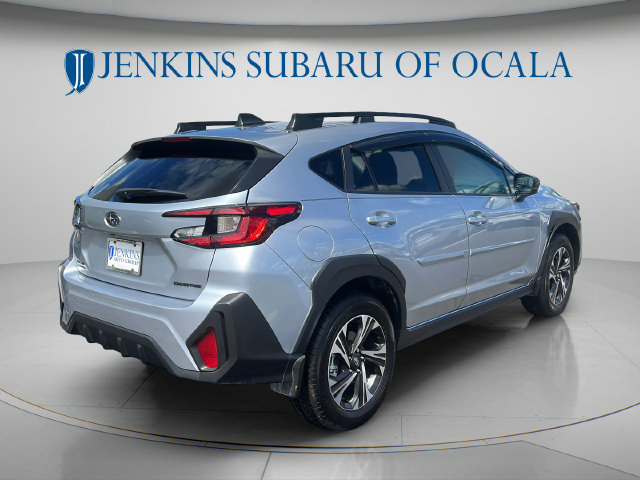 Used 2026 Subaru Crosstrek 2.5i Premium AWD/4WD image 3