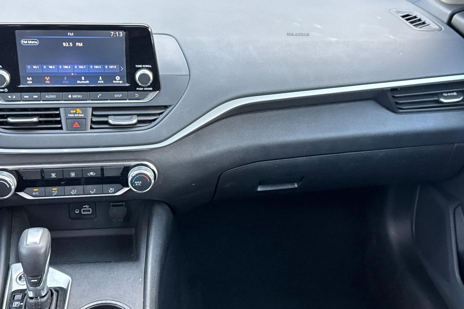 Used 2023 Nissan Altima 2.5 S FWD image 28