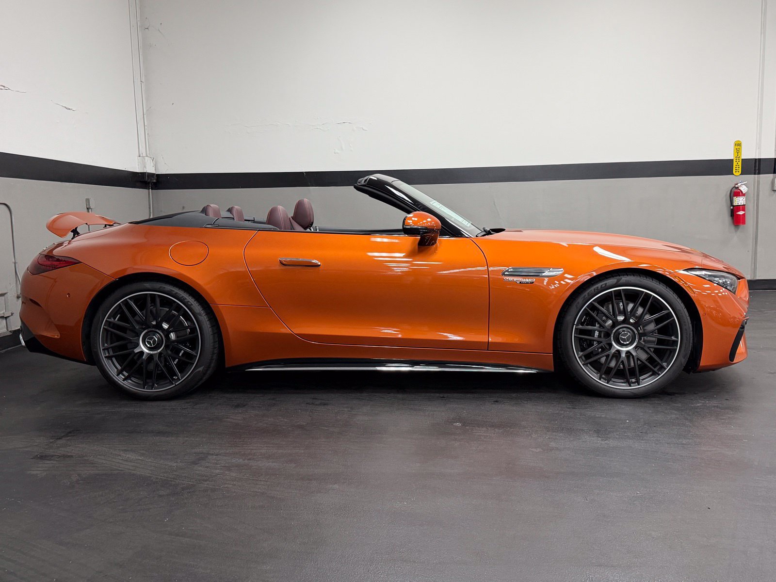 Used 2024 Mercedes-Benz SL 63 AMG 4MATIC image 5