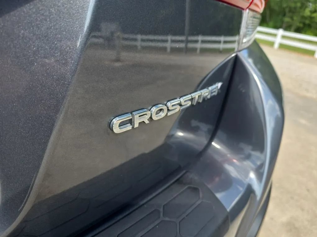 Used 2021 Subaru Crosstrek 2.0i Premium w/ Moonroof Package AWD/4WD image 11