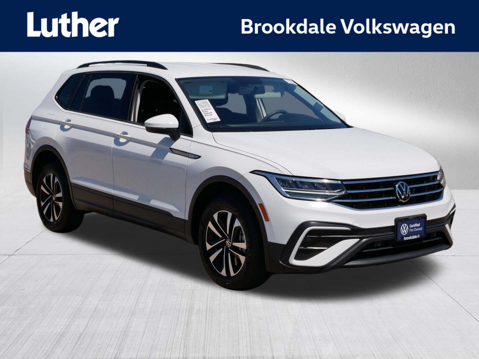 Certified 2022 Volkswagen Tiguan S AWD/4WD image 1