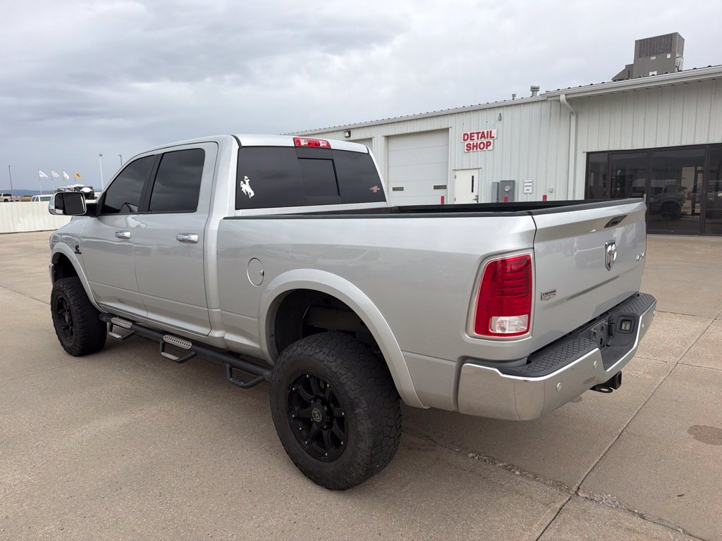 Used 2017 RAM 2500 Laramie AWD/4WD image 3
