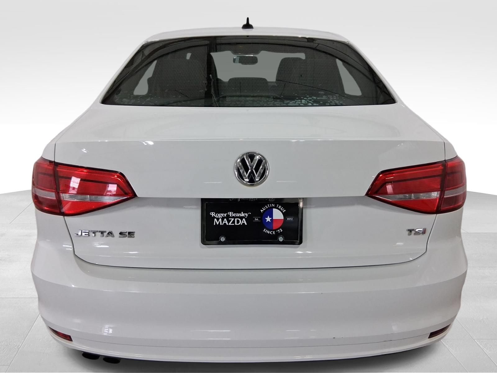 Used 2015 Volkswagen Jetta SE FWD image 6