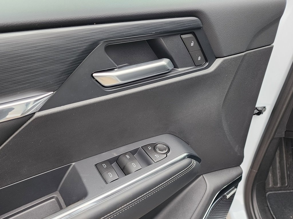 New 2026 GMC Acadia Elevation image 14