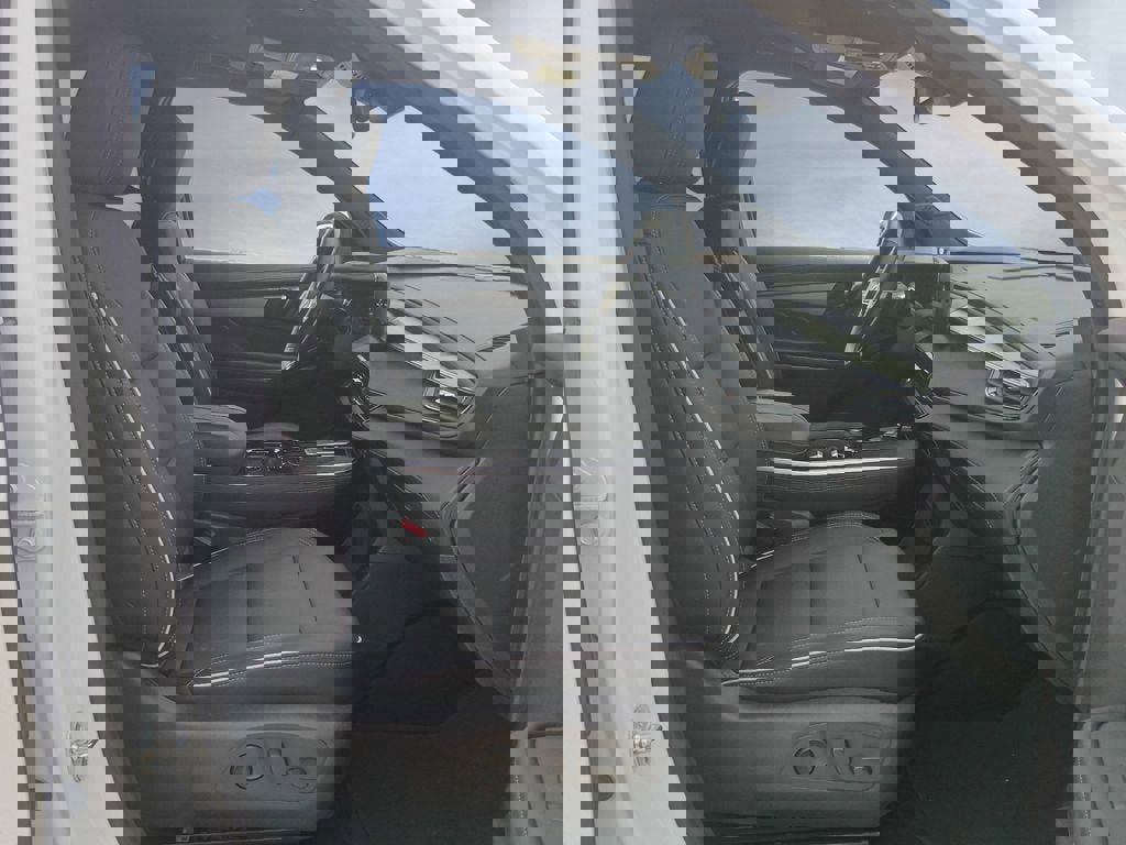 Used 2025 Buick Enclave Preferred image 15