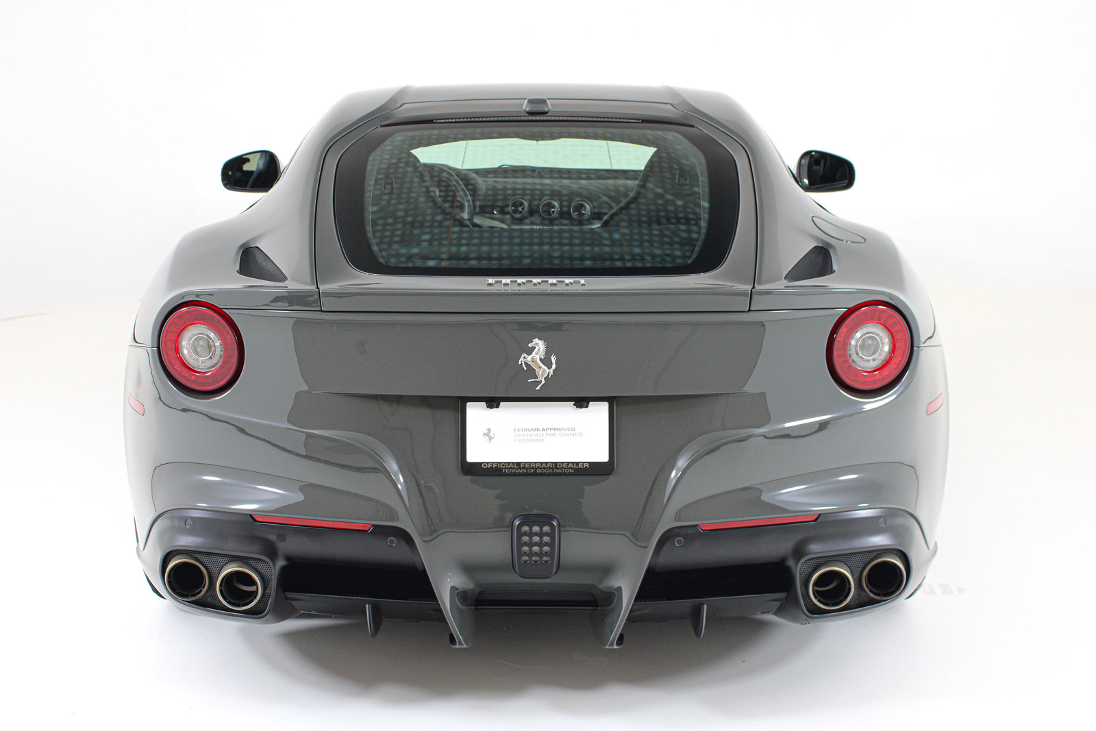 Used 2015 Ferrari F12 Berlinetta RWD image 22
