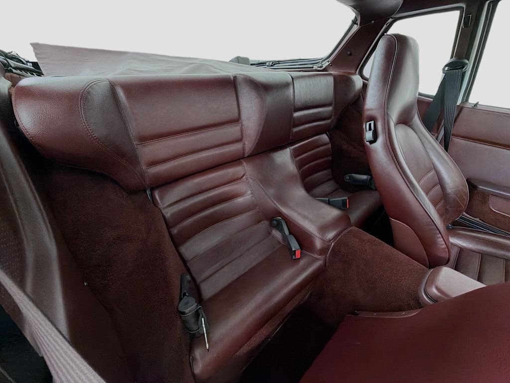 Used 1987 Porsche 944 Coupe RWD image 24