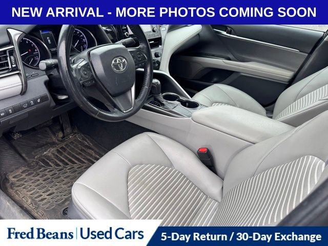 Used 2021 Toyota Camry SE w/ Cold Weather Package image 8