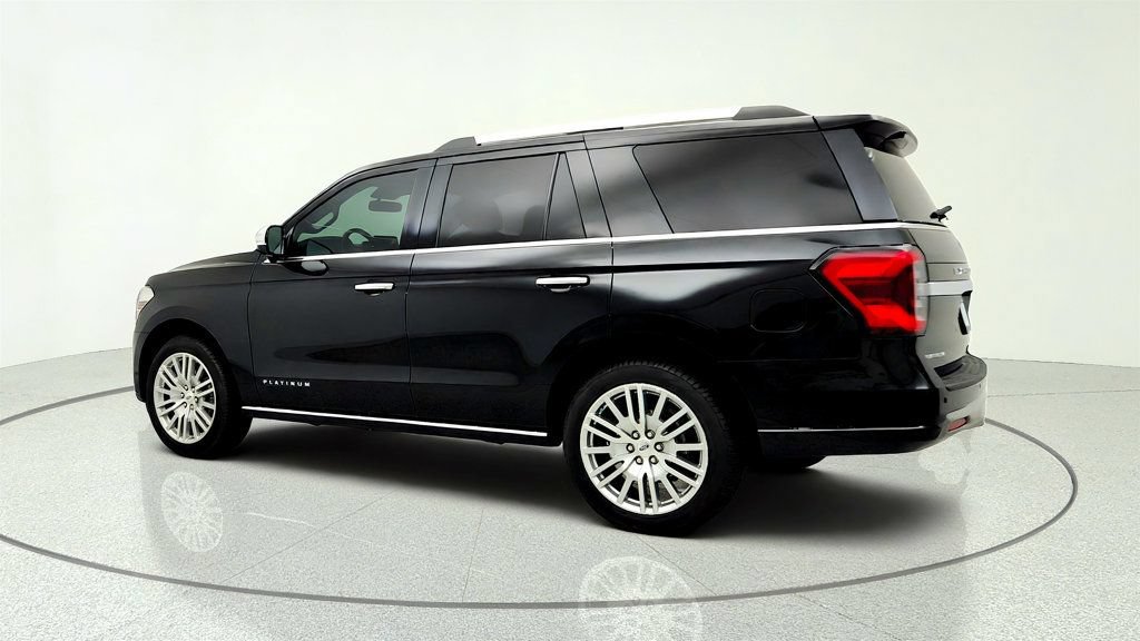 Used 2024 Ford Expedition Platinum AWD/4WD image 7