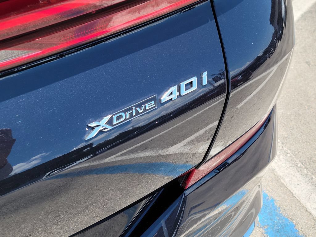 Used 2026 BMW X6 xDrive40i AWD/4WD image 6