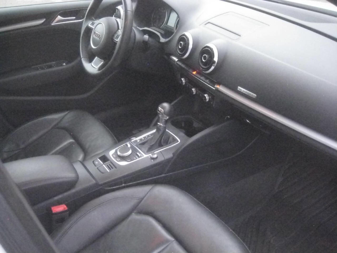 Used 2016 Audi A3 2.0T Premium image 20