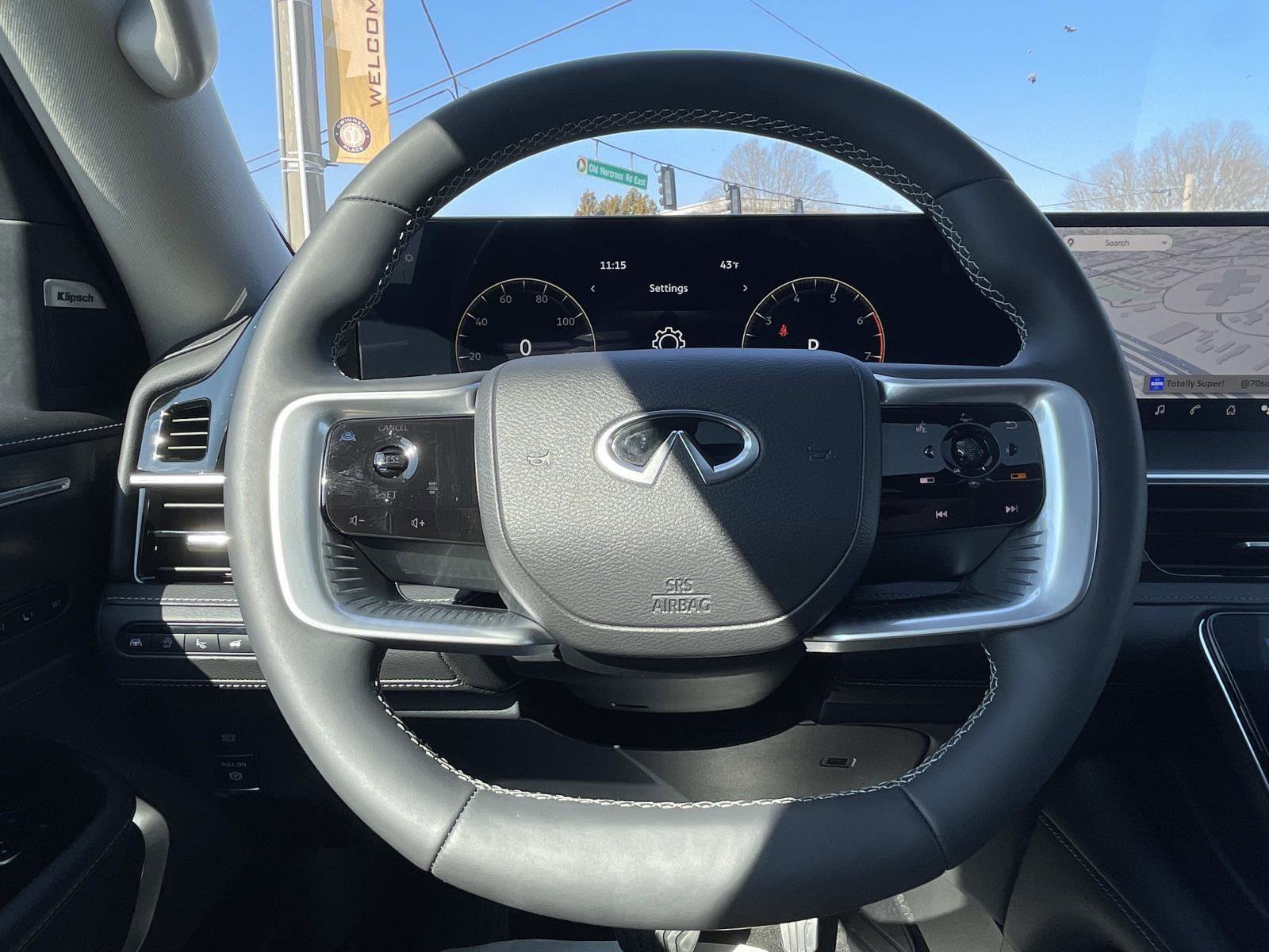 Certified 2025 INFINITI QX80 Luxe image 24