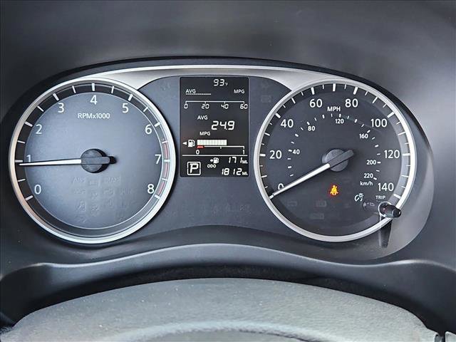 Used 2024 Nissan Kicks S FWD image 11