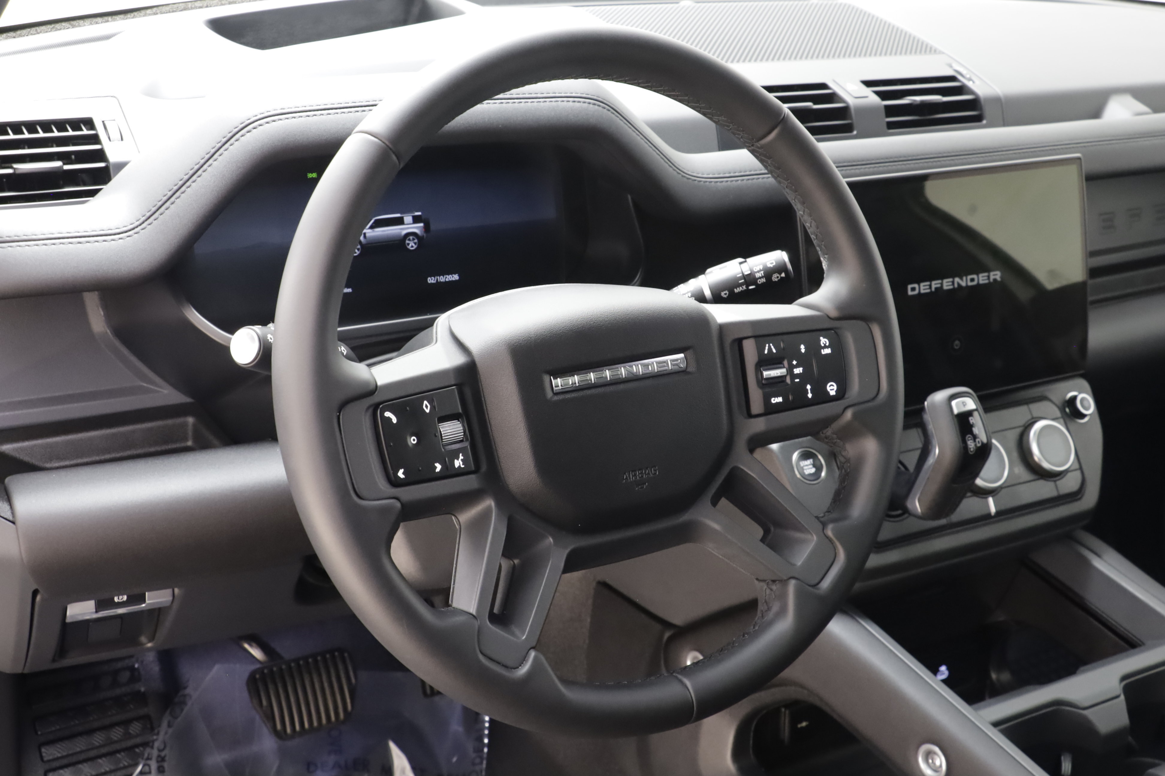 Certified 2026 Land Rover Defender 110 X-Dynamic SE AWD/4WD image 8