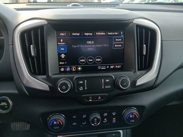 Used 2023 GMC Terrain SLT image 15