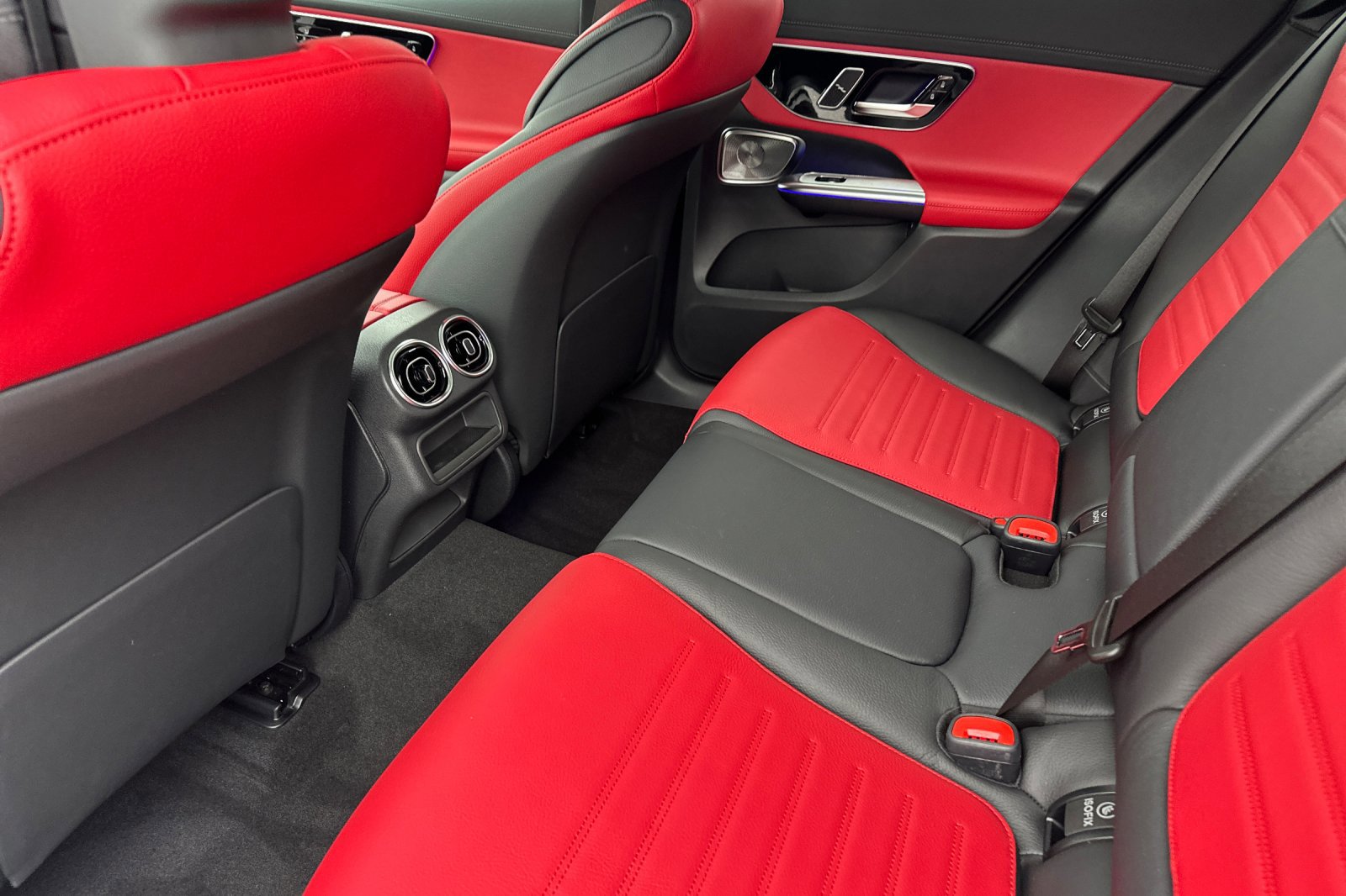 New 2026 Mercedes-Benz GLC 300 4MATIC image 12