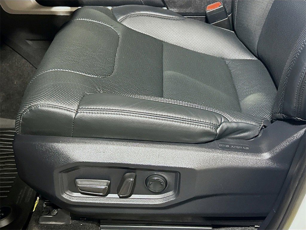 Used 2024 Toyota Tundra Limited image 16